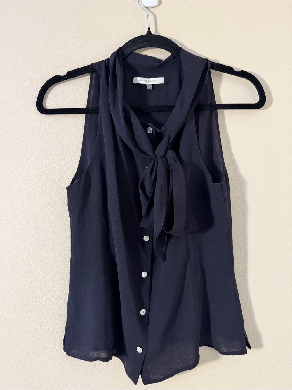 Barbicans Verona 100% Silk Black Sleeveless Tie-Neck Blouse Size 42 (US 6)